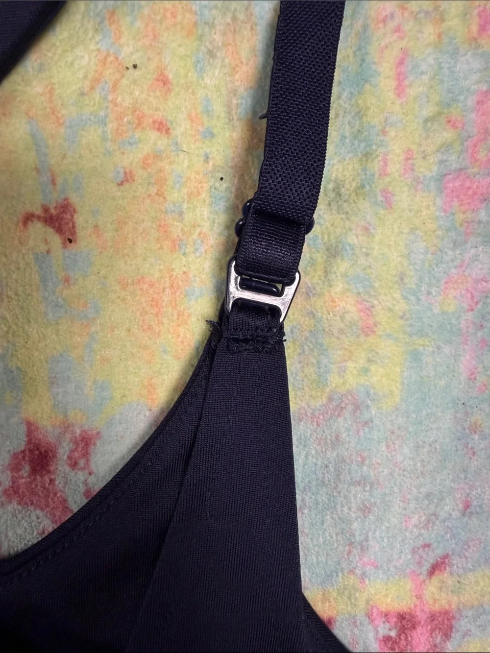 Old Navy Active Women's Navy Adjustable Racerback Sports Bra